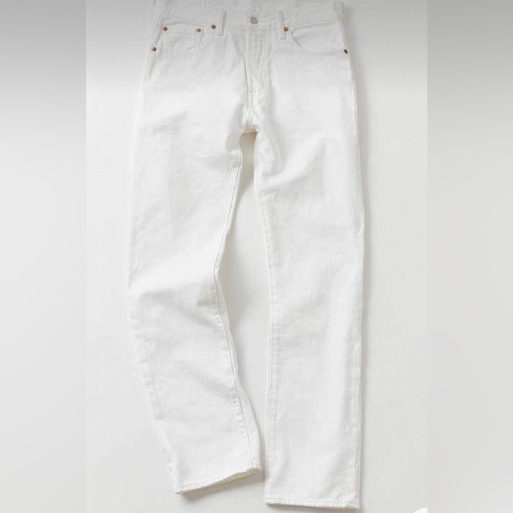 Levi's Women's White Straight Leg Jeans